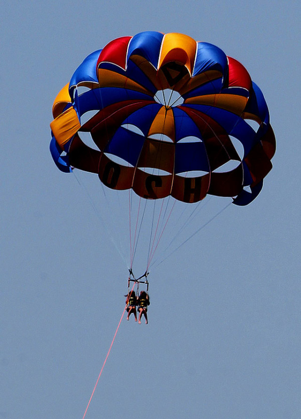 parasailing-1